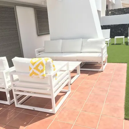 Oh La Life! Magnolia Jose